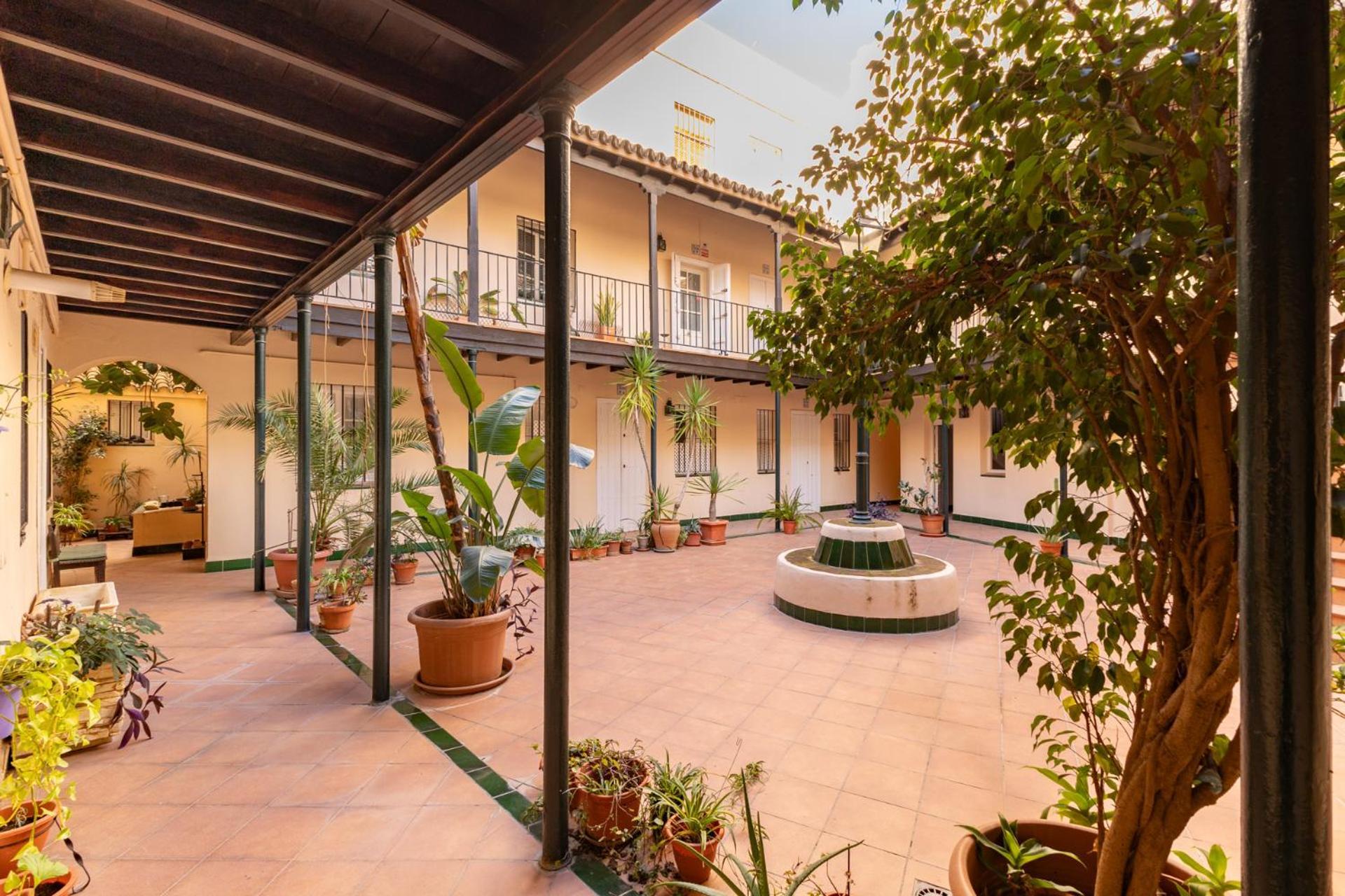 Tranquilo Apartamento En Zona Monumental Lägenhet Sevilla Exteriör bild