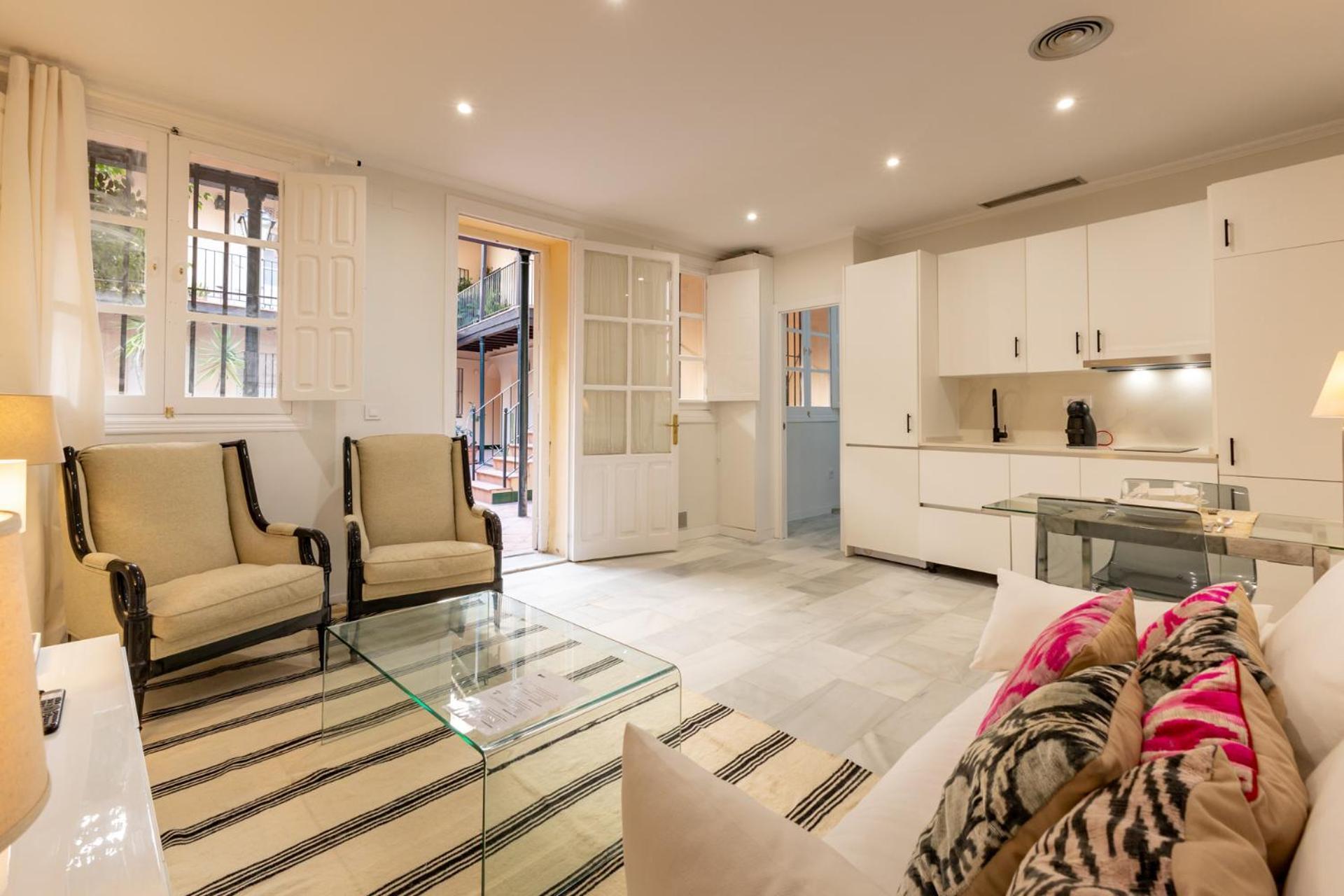 Tranquilo Apartamento En Zona Monumental Lägenhet Sevilla Exteriör bild